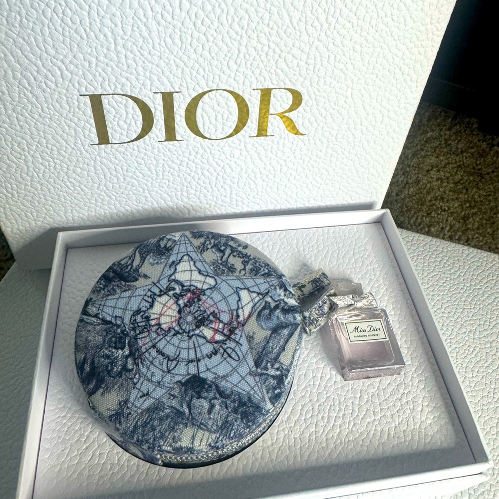 Dior